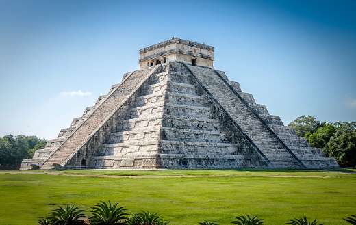 Chichen Itza Yucatan Mexico mayan temple