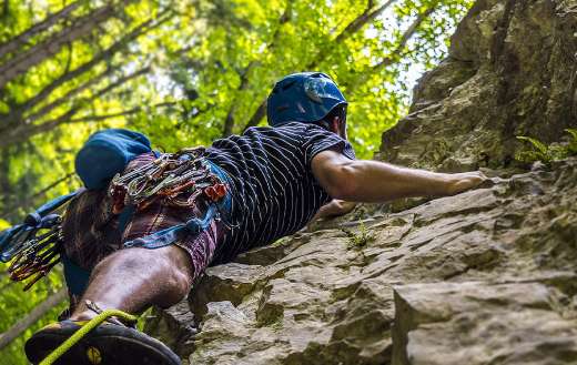 Climbing online