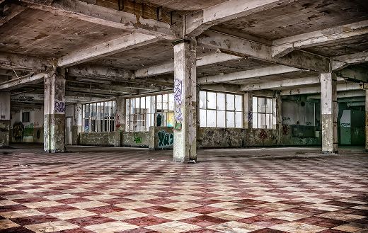 Expired hall online
