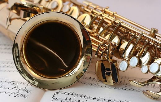 Saxophone puzzle