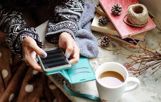 Social media online