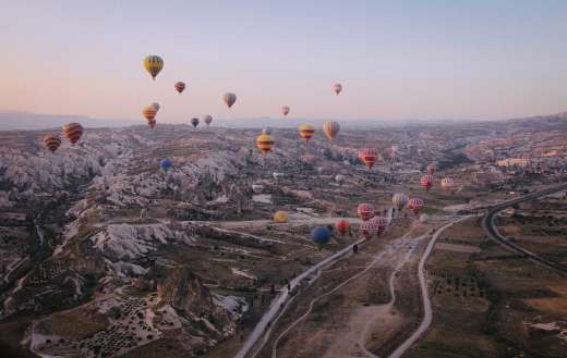 Hot air ballons in the sky puzzle