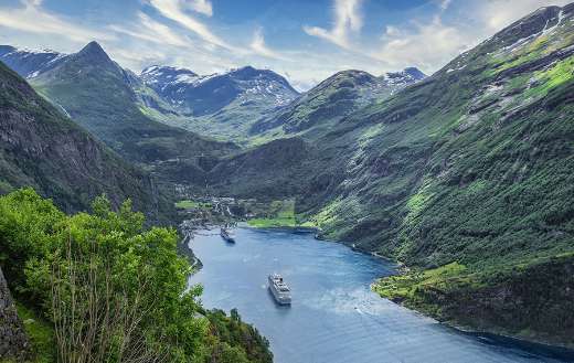 Fjord inlet port puzzle