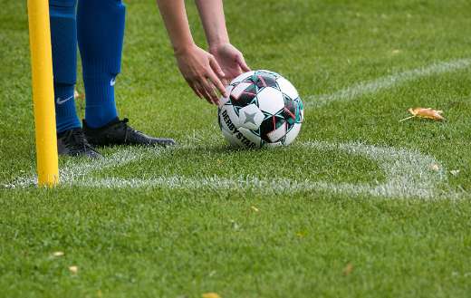 Corner point football field online