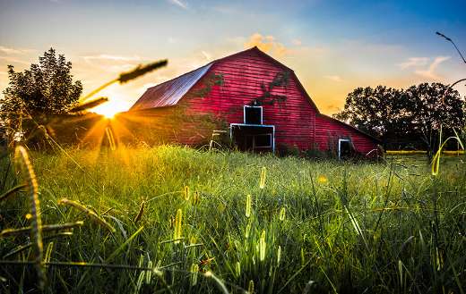 Old red barn puzzle