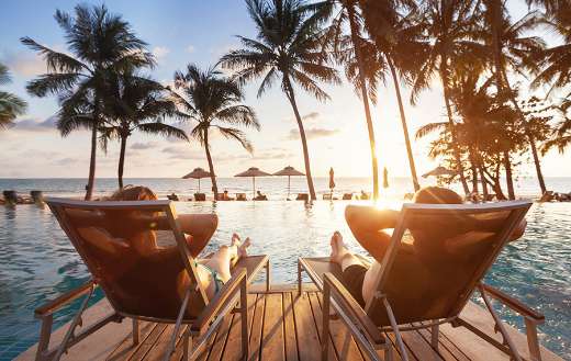 Luxury travel online