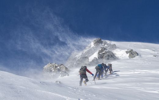 Winter mountain climbing dragon peak