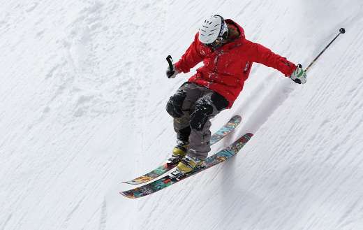 Man skier online